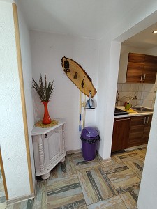 Apartament lawendowy przedpokój
