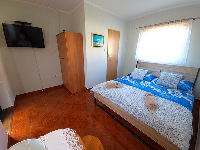 pokój nr 1 mały budynek