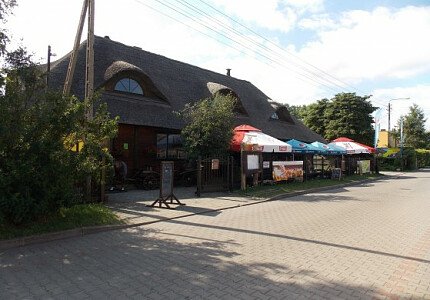 Restauracja - widok idąc od strony centrum