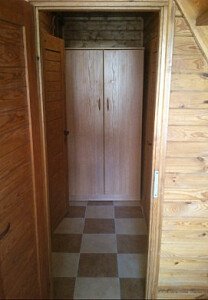 Domek 6-8 osobowy typu &quot;góral&quot; - korytarzyk prowadzący do łazienki i pomieszczenia kuchennego