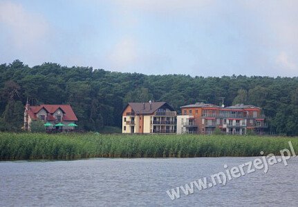 Villa Piaski od strony Zalewu Wiślanego.