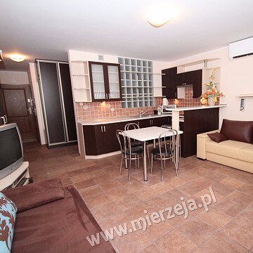 Apartament "Strzechówka"
