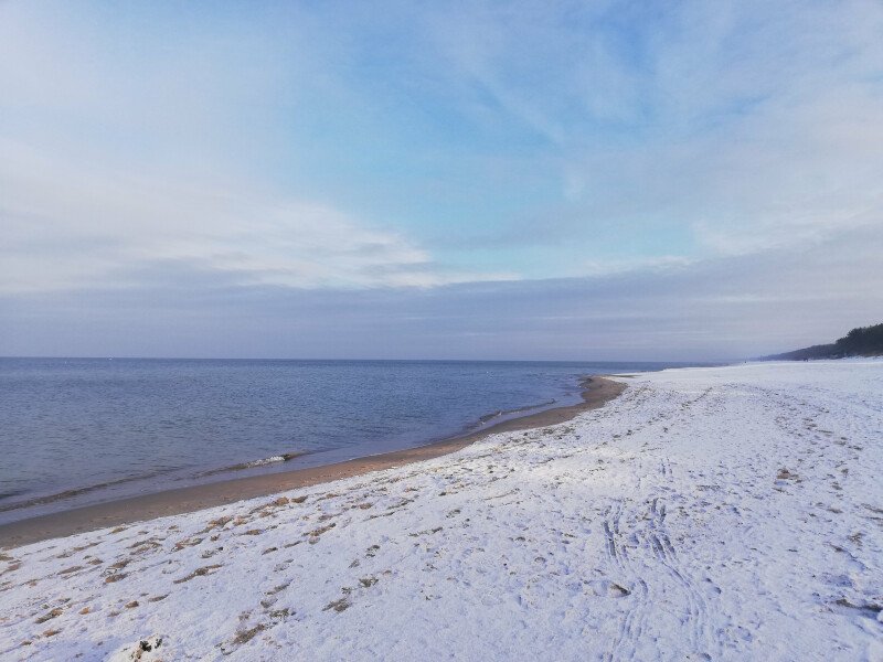    Piękna, zaśnieżona, cicha i spokojna mierzeja 