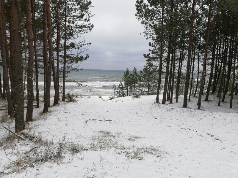    Piękna, zaśnieżona, cicha i spokojna mierzeja 