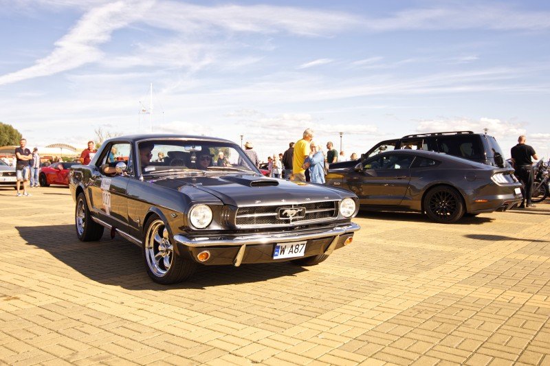 Fotorelacja ze zlotu "PRZYSTANEK PÓŁNOC - ZLOT FORD MUSTANG"